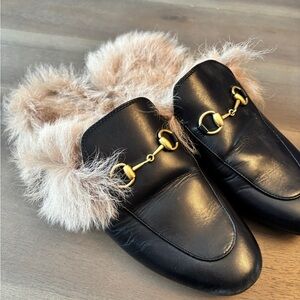 Gucci Black Leather Mules with Fur Trim Sz 40